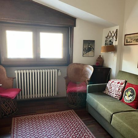 Appartamento Cervinia Fronte Funivie 布勒伊-切尔维尼亚 外观 照片